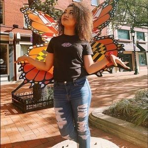 Dont call me baby cropped tee